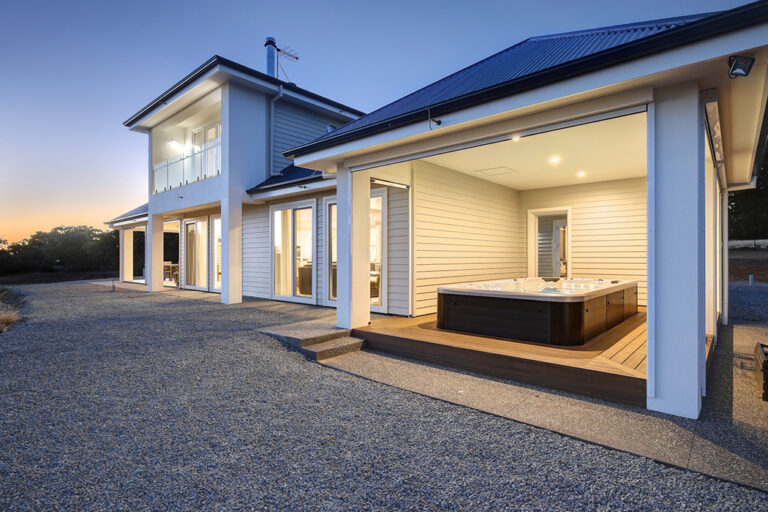 External rear 2